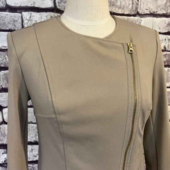 Apt. 9 Taupe Asymmetrical Zip Closure Jacket Size Small - Picture 2 of 8